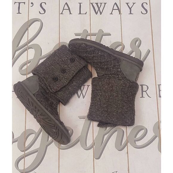 Ugg sweater boots - Picture 1 of 8